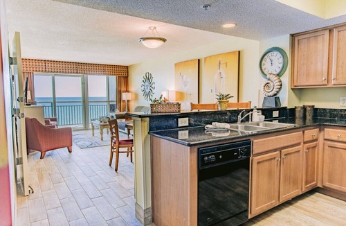Downtown Myrtle Beach Condo | 2 Bedroom 2 Bath Direct Oceanfront on the Boardwalk