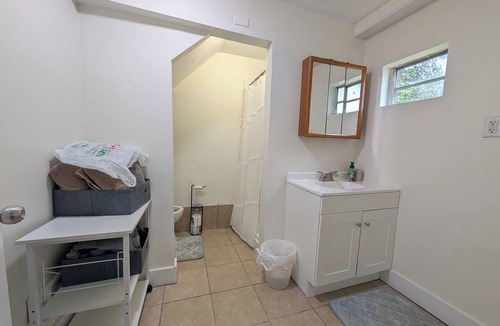 Berrien Springs House | 2-bedroom house in Berrien Springs w AC. Sofa bed. Close to Andrews University.
