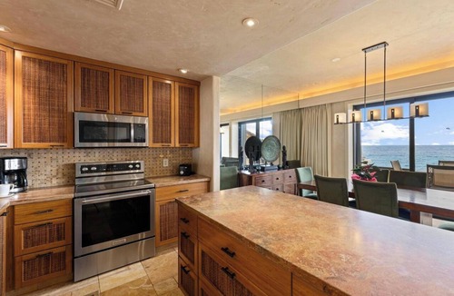 Wailea Condo | 2nd Floor Ocean Views | Epic Sunsets | Makena Surf F208