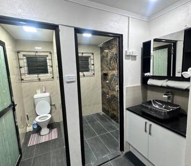 Suva Apartment | 3 Bedroom Modern Executive Flat in Namadi Heights