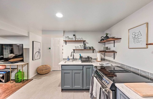 Queen Anne Apartment | 3 Mi to Dtwn, 4 Mi to Lumen Field: Queen Anne Apt!