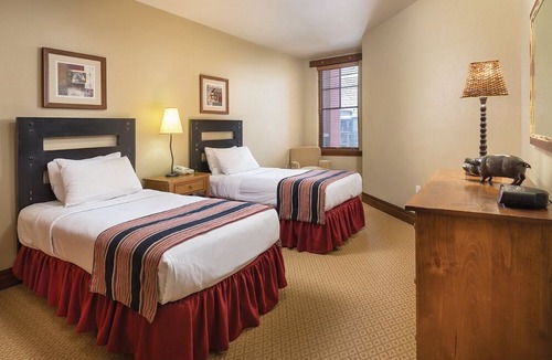 Park City Resort | 30% off Instant Booking Waldorf Gondola 3BR/3BA Fri 3/29/2024 - Mon 4/8/2024