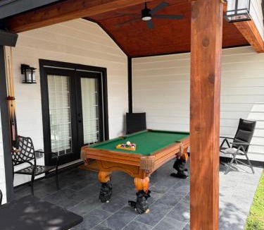 North San Antonio - SAT House | 3BR Home with Patio and Grill Sleeps 6 Comfortably
