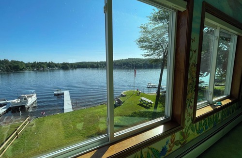 Shutesbury House | 3br Lakefront Oasis in Shutesbury with central air and 180-deg views!