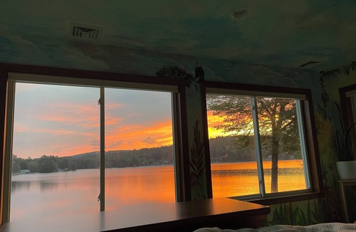 Shutesbury House | 3br Lakefront Oasis in Shutesbury with central air and 180-deg views!
