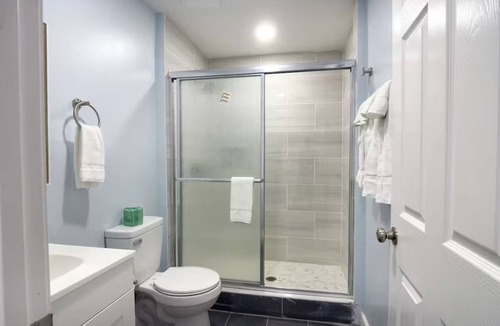 Tazewell Hotel | 4 Charming Rooms Near Hiking Areas and Dining Spots, w/Free Parking