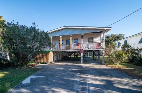 Litchfield by the Sea House | 5BR Scenic View 3 Minutes to the Beach
