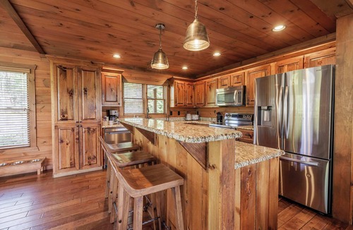 Blue Ridge Cabin | Above the Clouds: Summer Mountain Cabin with Hot Tub & Fireplace