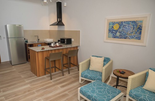 Praslin Island Apartment | Acajou Beach Resort in Praslin. Seychelles