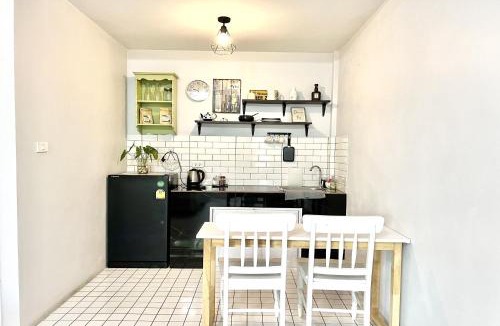Downtown Krabi Bed & Breakfast | Bann Kam B&B