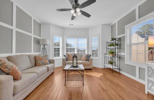 Red Hill Apartment | Beach & Golf Vacation 2