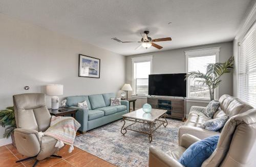 Red Fish Cove House | Beach + Pool Access: Resort Getaway in Galveston!