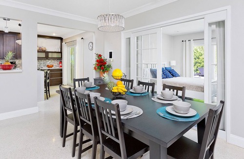 Lauderdale-by-the-Sea House | Beach Resort Getaway with Jacuzzi and Heated Pool
