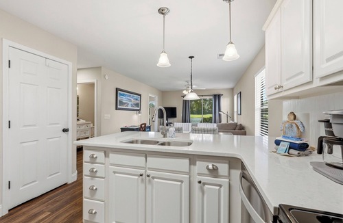 Pawleys Island Condo | Beautiful Golf & Lake Views, Pawleys Island, SC - Professionally Cleaned