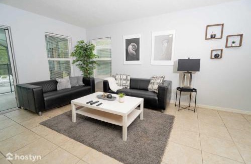 Crystal Cove House | Beautiful vacation home near Disney