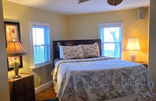 Hubert Cabin | Best Stay in SOBX area Veteran owned and operated