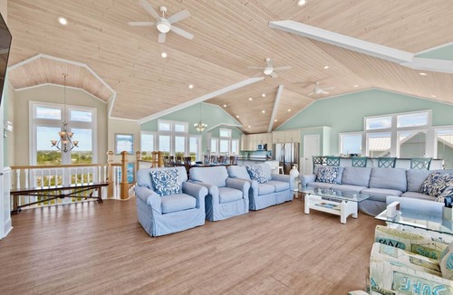 Ocean Sound Village House | Blue Haven 10 Bedrooms, 11.5 Bathrooms, 18 Beds & Sleeps 31