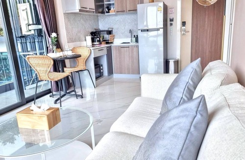 Ao Nang Apartment | BO304 - 1 Bedroom Serviced Apartment with Sea View at Ao Nang Beach