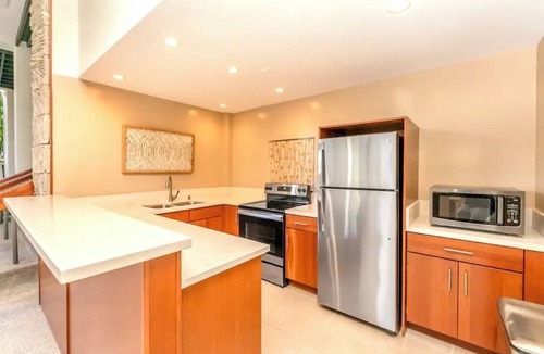 Hawaii Kai Apartment | Breathtaking Ocean Views! Peaceful Retreat/No Resort Fees.