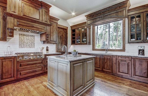 The Highlands House | Breck Escape, Spacious 6BR mountain retreat in Breckenridge!