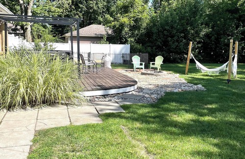 Saint Joseph House | Breezy Pad, Close to the Lake, with Hot Tub
