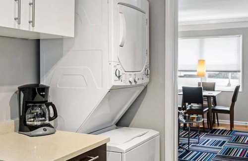 Brookwood Apartment | Brookwood Courtyard by BCA Furnished Apartments Bcc1b 11 K