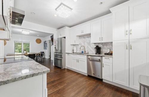 North Buckhead House | Buckhead 8BR GetawayOpen Layout,Ideal for Groups