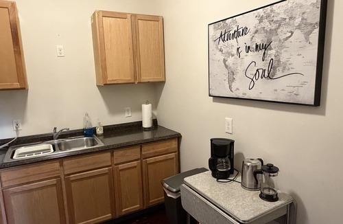 Tobin Hill Cottage | Casita close to downtown, riverwalk, and the Pearl