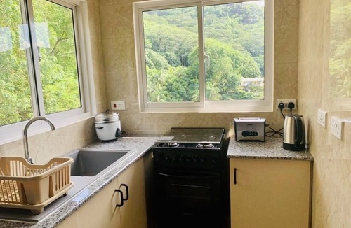Mahe Island Apartment | Cella Villa - Newly Built Apartment with Amazing Ocean View 5 min From the Beach