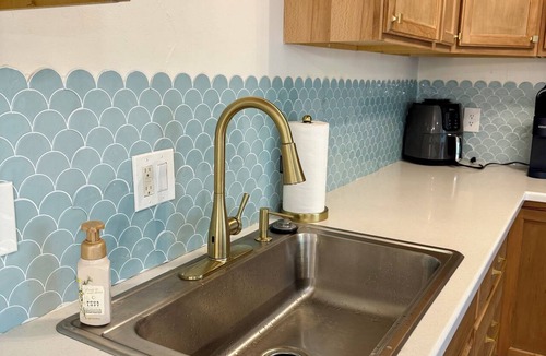 Cape Caneveral Beach Gardens House | Charming 2-bedroom townhome with AC, WiFi in awesome Cape Canaveral