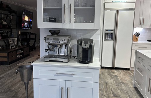 Longboat Key House | Charming 3-bedroom house in delightful Longboat Key with your own tiki bar