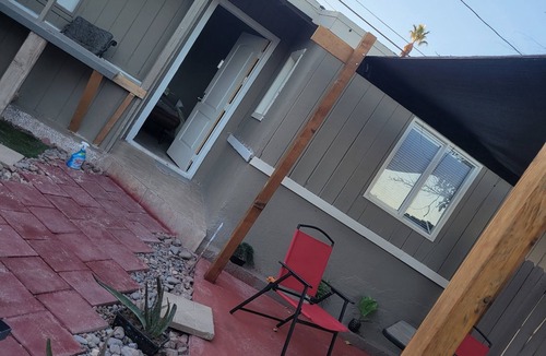 Downtown Las Vegas House | Charming bungalow with AC and WiFi in superb Las Vegas