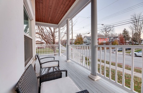 Norwood House | Charming Cincinnati Home w/Spacious Deck!