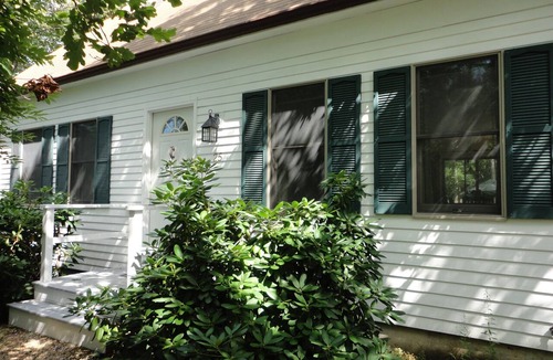 Katama House | Charming Edgartown Cottage close to Town with a Pool/Hot Tub.