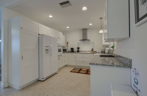 Long Meadow House | Charming Sarasota Home Near Beaches & Downtown, 3bed, 2 bath.