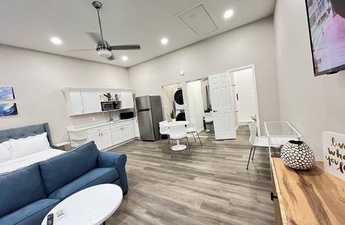 Highpoint Apartment | Chic Hideaway Studio Close to PIE Airport
