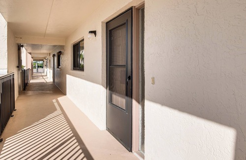 Cocoa Isles Apartment | Condo w/Direct Ocean Inlet View: Bikes Included!