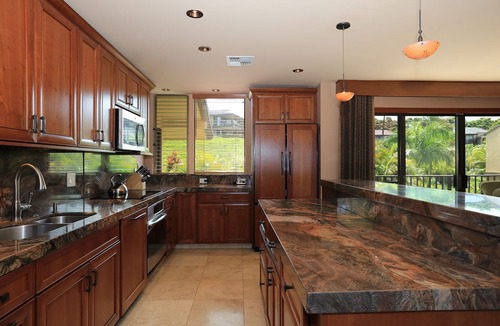 Wailea Condo | Cozy Treasure Nestled on a Lush Oceanfront Property - Wailea Elua 1508