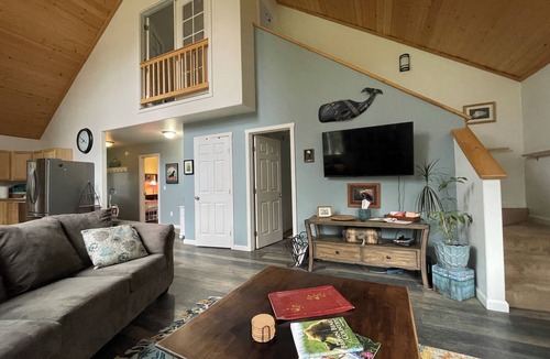 Homer House | Cranes' Rest: Cozy Homer Family Home Near Downtown & the Spit