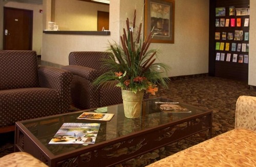 Crivitz Hotel | Crivitz Lodge
