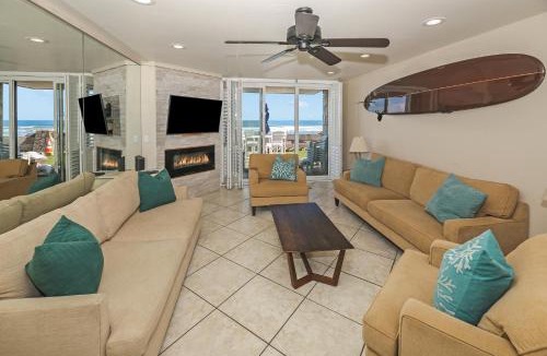 Townsite House | D19 - Beachfront Bliss