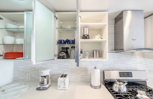 West Avenue Villa | DIAMOND GREAT VILLA FOR LARGE GROUPS IN THE HEART OF SOUTH BEACH!
