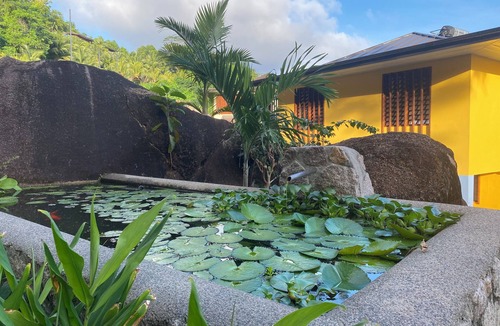 Mahe Island Apartment | Directly behind the beach cozy apartment in a quiet beautiful location