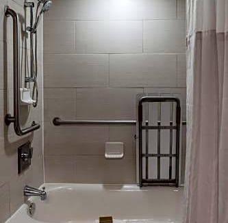 New Bern Hotel | DoubleTree by Hilton New Bern - Riverfront
