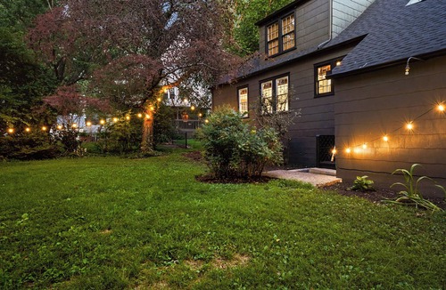 Greeneville House | Downtown Forest