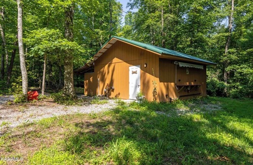 Wilder RV Rental | Duke's Cedar - RV Spot (Full Hook Ups)