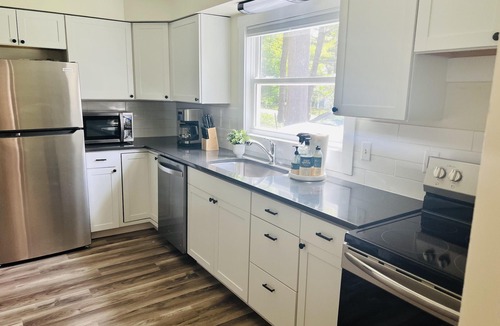 Paw Paw Lake House | East Lakeview Place Paw Paw Lake