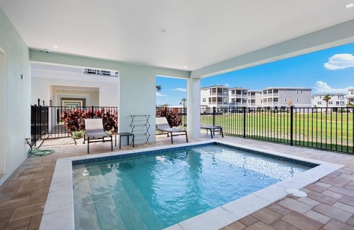 Cortez House | Eco-friendly Home with Pool and Elevator! Near the Anna Maria Sound! The Renata