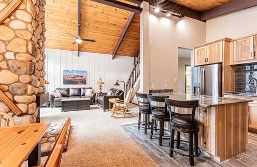 Warrior's Mark Condo | Fireplace, Private Balcony, River/Forest Views!