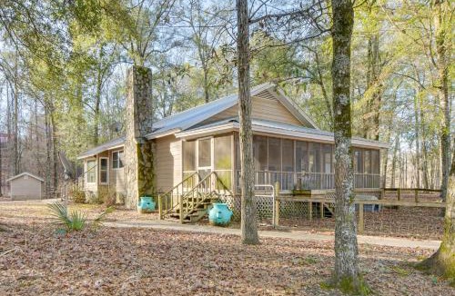 Howard House | Fish & Float! Flint River Retreat w/Pavilion